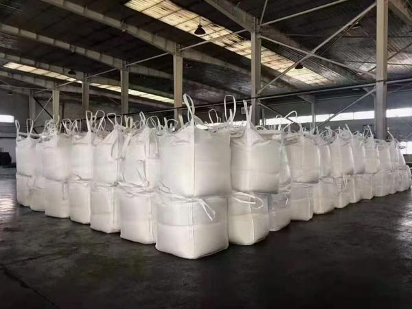 Дали има разлика помеѓу „микробни ѓубрива“ и „микробни инокуланти“?